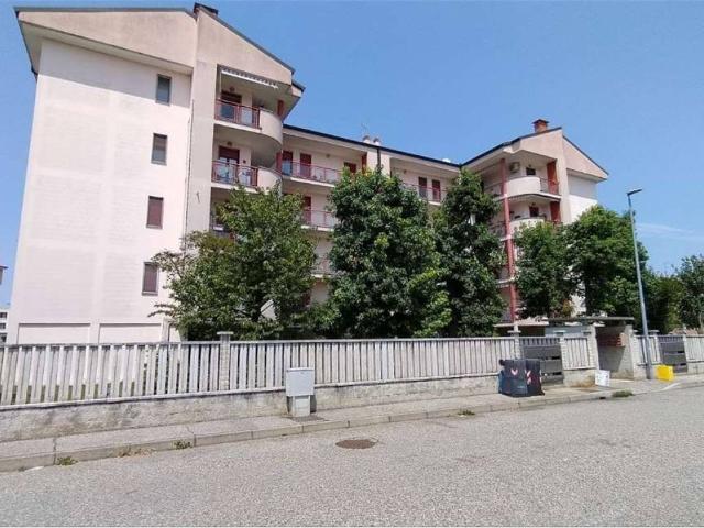 Appartamento in vendita a Trecate NO