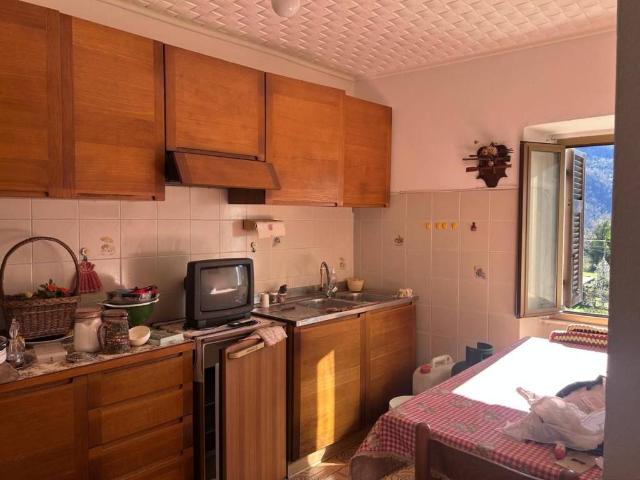 Appartamento in vendita a Tresana MS