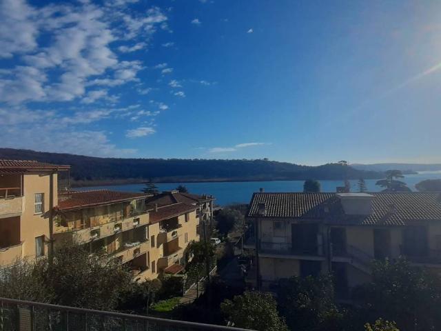 Appartamento in vendita a Trevignano Romano RM