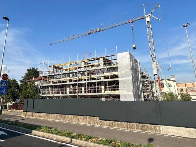 Appartamento in vendita a Treviglio via Montello, 23