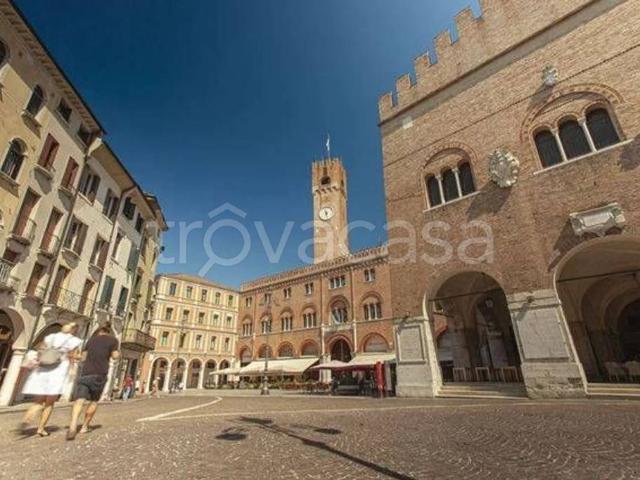 Appartamento in vendita a Treviso, Piazza dei Signori