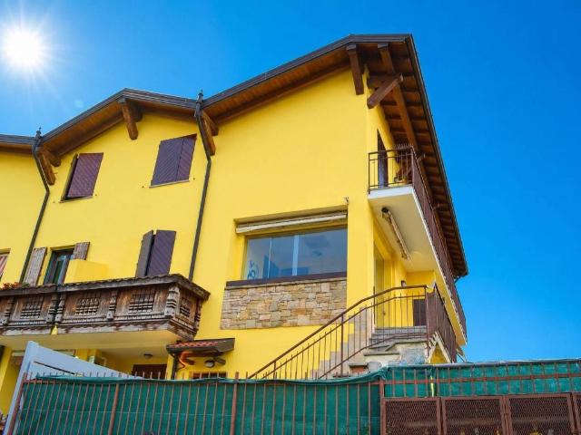 Appartamento in vendita a Trezzano Rosa MI