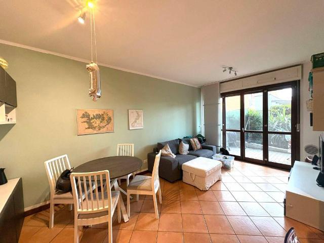 Appartamento in vendita a Trezzano sul Naviglio MI