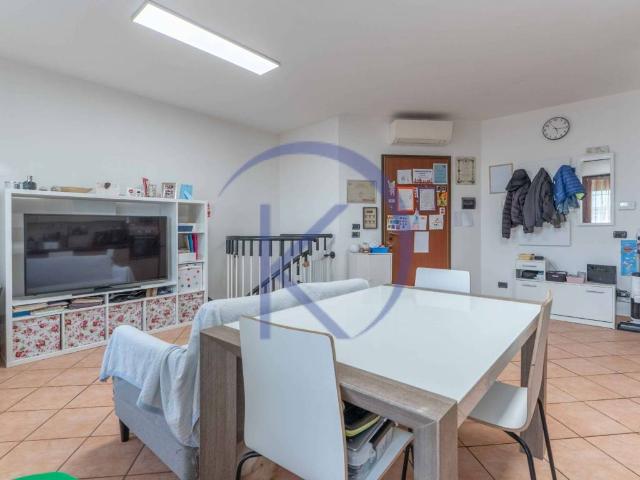 Appartamento in vendita a Trezzano sul Naviglio MI