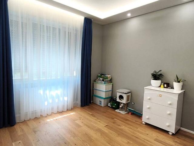 Appartamento in vendita a Trezzano sul Naviglio MI