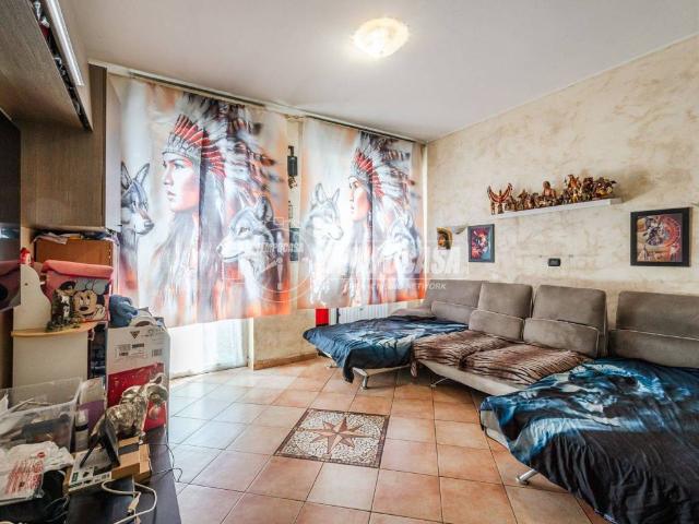 Appartamento in vendita a Trezzano sul Naviglio MI