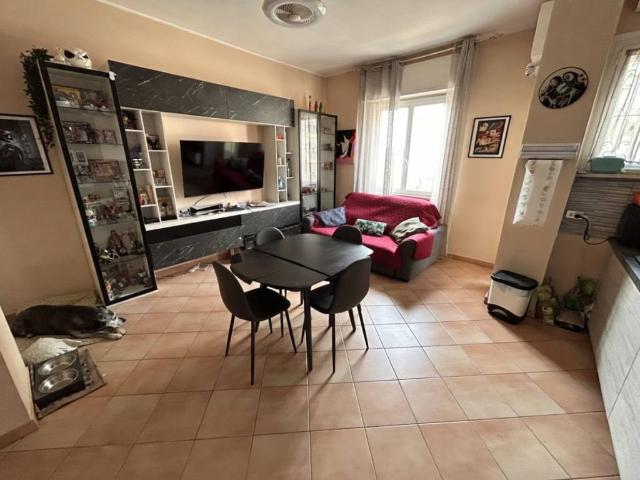 Appartamento in vendita a Trezzano sul Naviglio MI