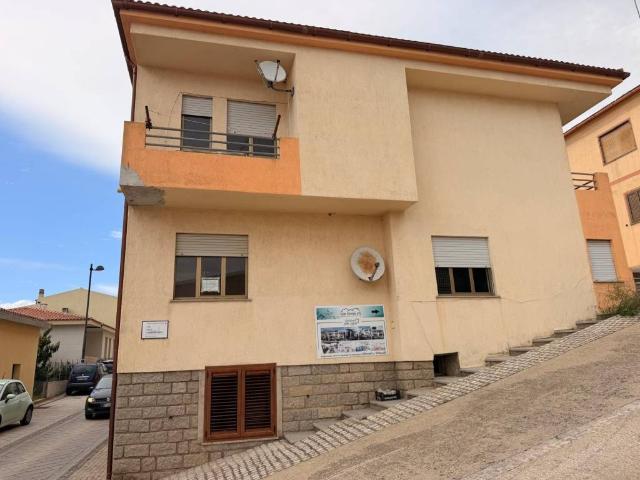 Appartamento in vendita a Trinità d'Agultu e Vignola OT
