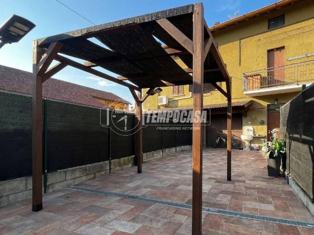 Appartamento in vendita a Tribiano MI