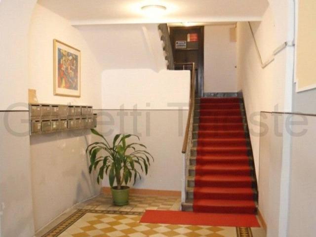 Appartamento in vendita a Trieste
