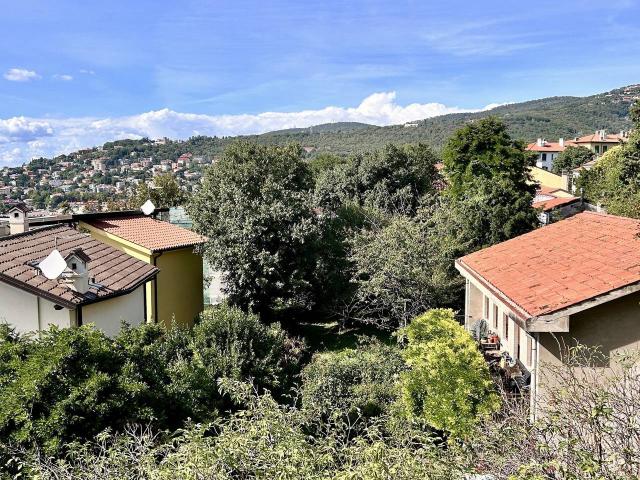 Appartamento in vendita a Trieste