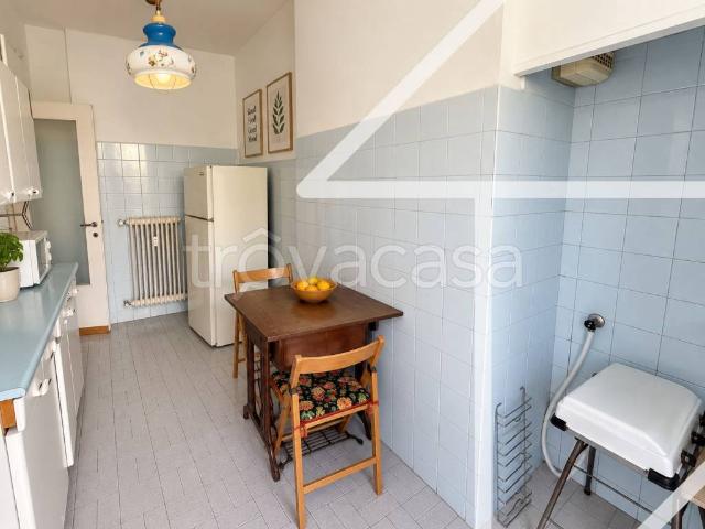 Appartamento in vendita a Trieste corso Umberto Saba, 40, Largo Barriera Ospedale Maggiore