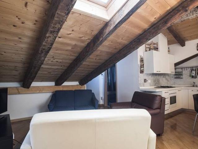 Appartamento in vendita a Trieste TS