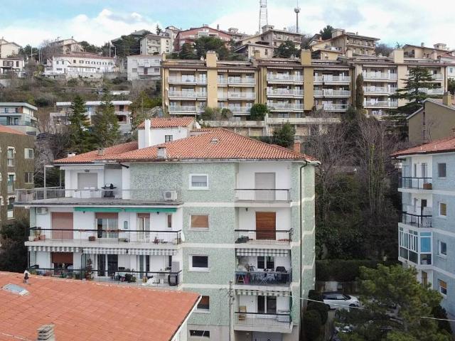 Appartamento in vendita a Trieste TS