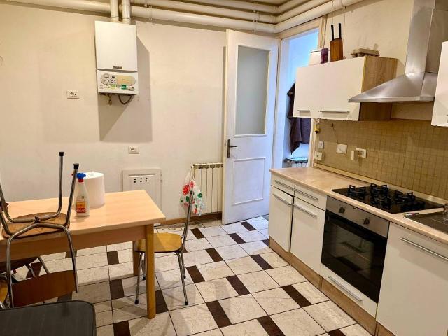 Appartamento in vendita a Trieste TS