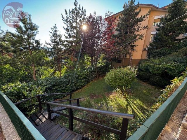 Appartamento in vendita a Trieste TS