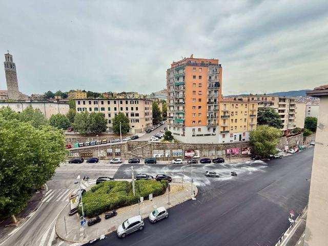 Appartamento in vendita a Trieste TS