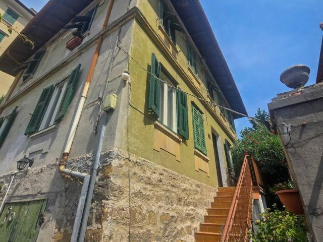 Appartamento in vendita a Trieste TS