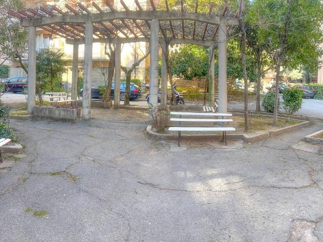 Appartamento in vendita a Trieste TS