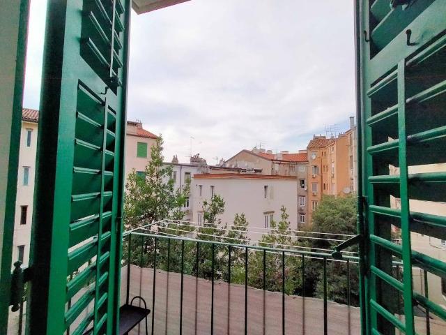 Appartamento in vendita a Trieste TS
