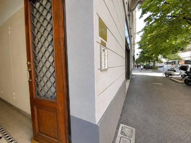 Appartamento in vendita a Trieste TS