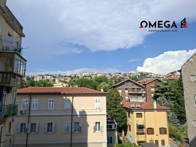 Appartamento in vendita a Trieste TS