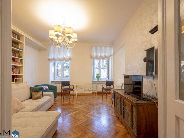 Appartamento in vendita a Trieste TS