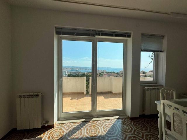Appartamento in vendita a Trieste TS