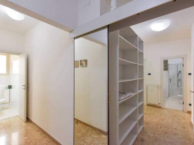 Appartamento in vendita a Trieste TS