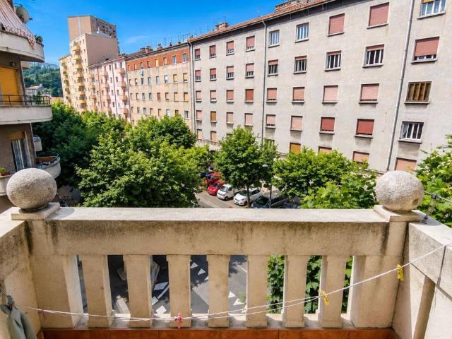 Appartamento in vendita a Trieste TS