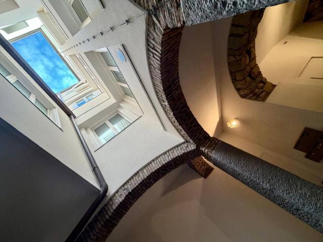Appartamento in vendita a Trieste TS