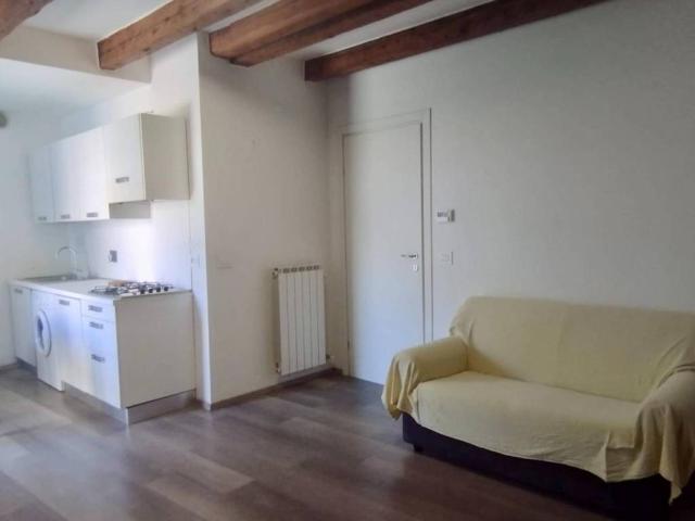 Appartamento in vendita a Trieste TS