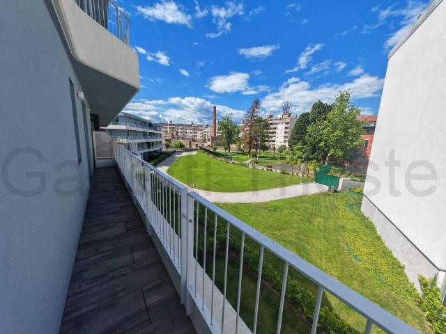 Appartamento in vendita a Trieste TS