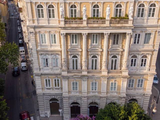 Appartamento in vendita a Trieste TS