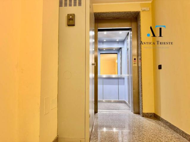 Appartamento in vendita a Trieste TS