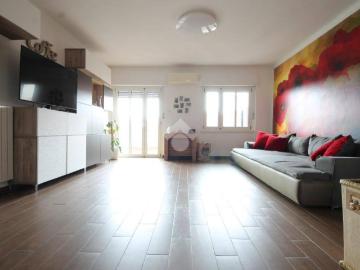 Appartamento in vendita a Trieste TS