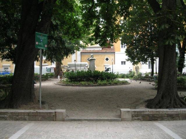 Appartamento in vendita a Trieste TS