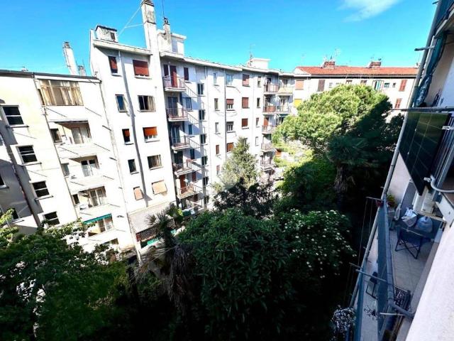 Appartamento in vendita a Trieste TS