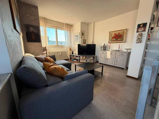 Appartamento in vendita a Trieste TS