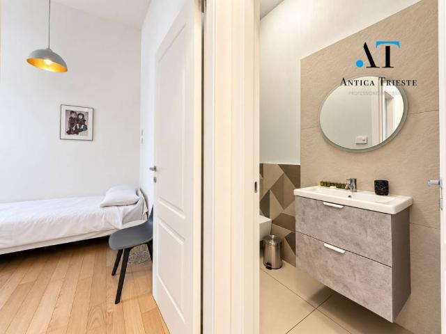 Appartamento in vendita a Trieste TS