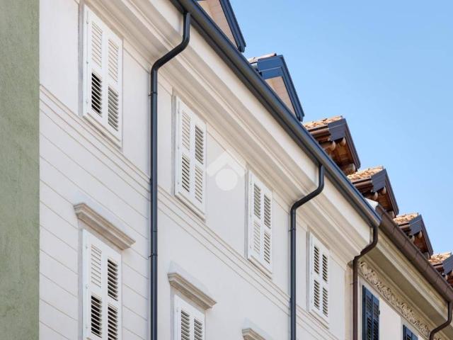 Appartamento in vendita a Trieste TS
