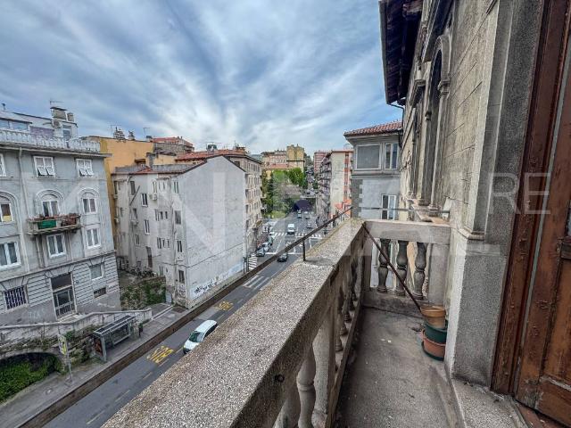 Appartamento in vendita a Trieste TS