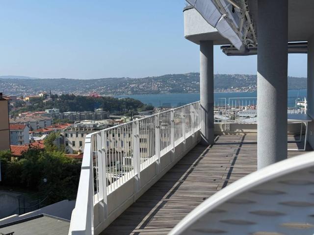 Appartamento in vendita a Trieste TS
