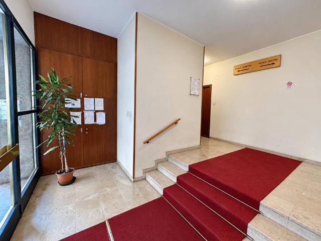 Appartamento in vendita a Trieste TS