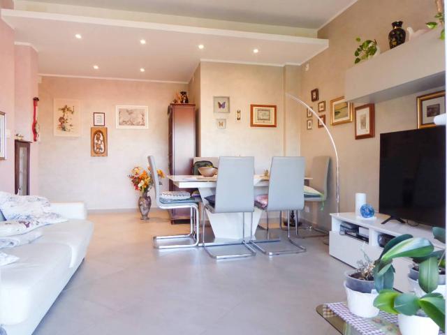 Appartamento in vendita a Trieste TS