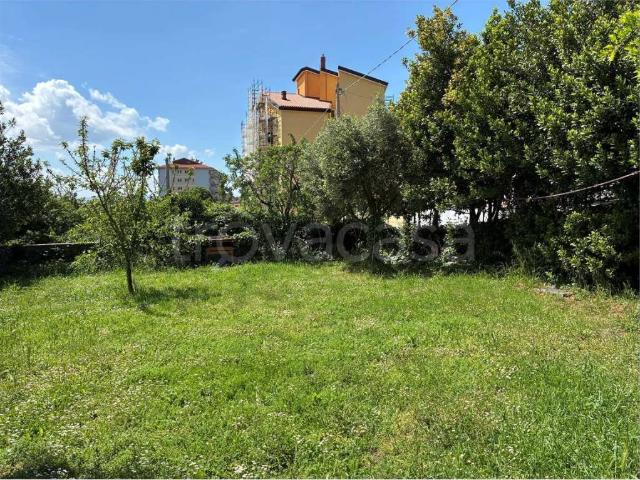 Appartamento in vendita a Trieste via dei Baiardi, 3, Cologna Università