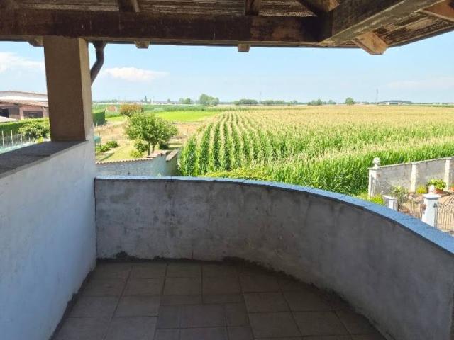 Appartamento in vendita a Tronzano Vercellese VC
