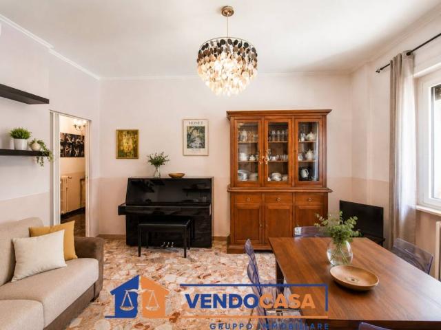 Appartamento in vendita a Trofarello TO
