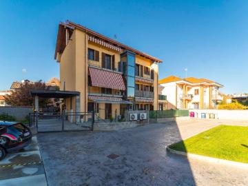 Appartamento in vendita a Trofarello TO