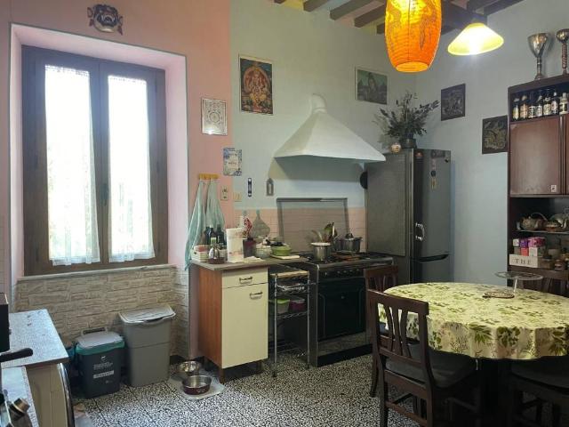 Appartamento in vendita a Uzzano PT